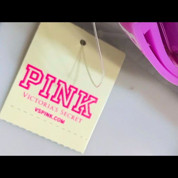 🆕PINK SUPER CUTE COSMETIC BAG/MERMAID COLORS ZIPPER CLOSURE/PINK ON FRONT/NWT!! - Picture 14 of 14